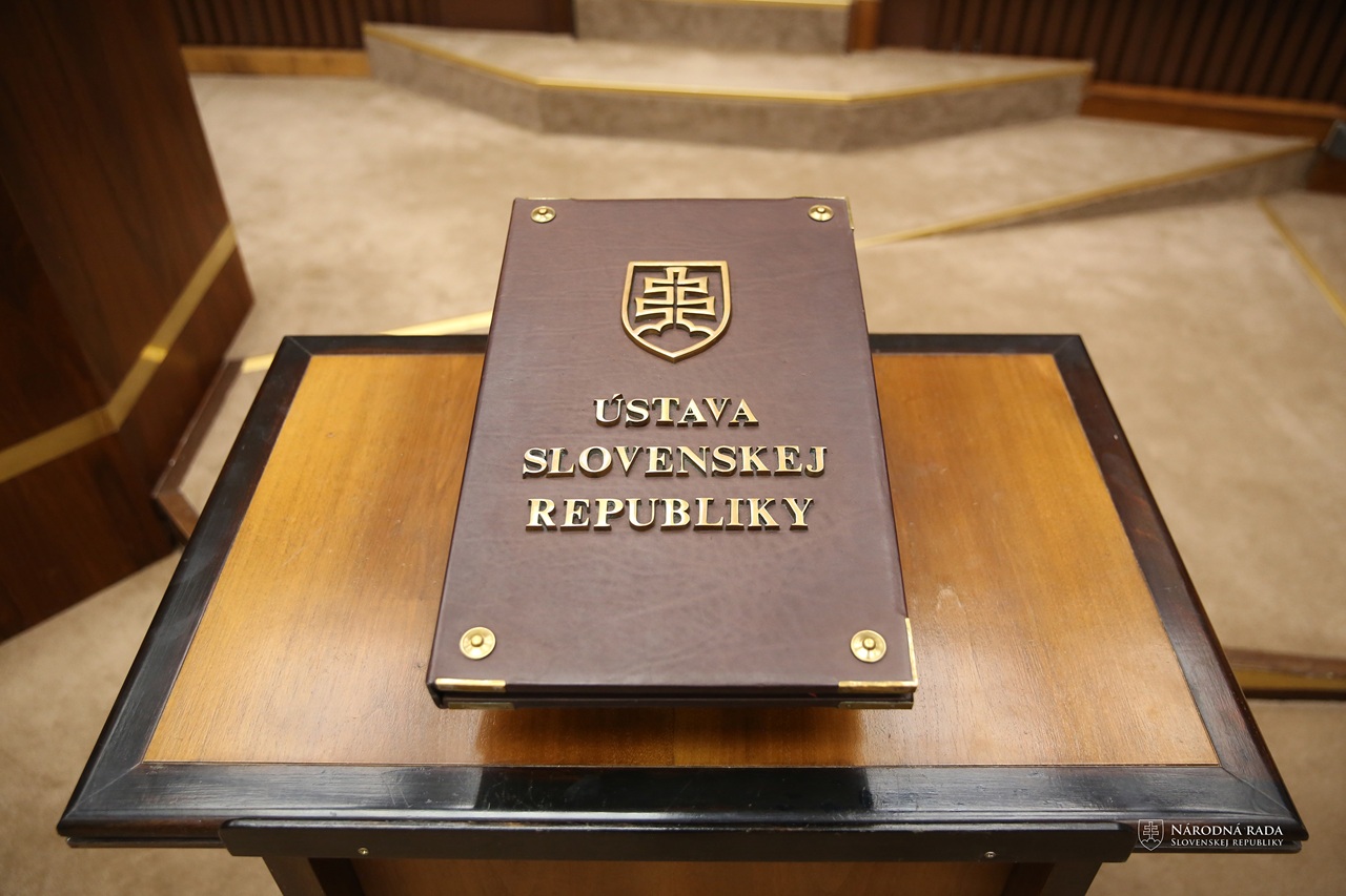 NR SR: Ústava SR
