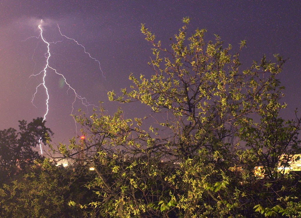počasie búrky blesk