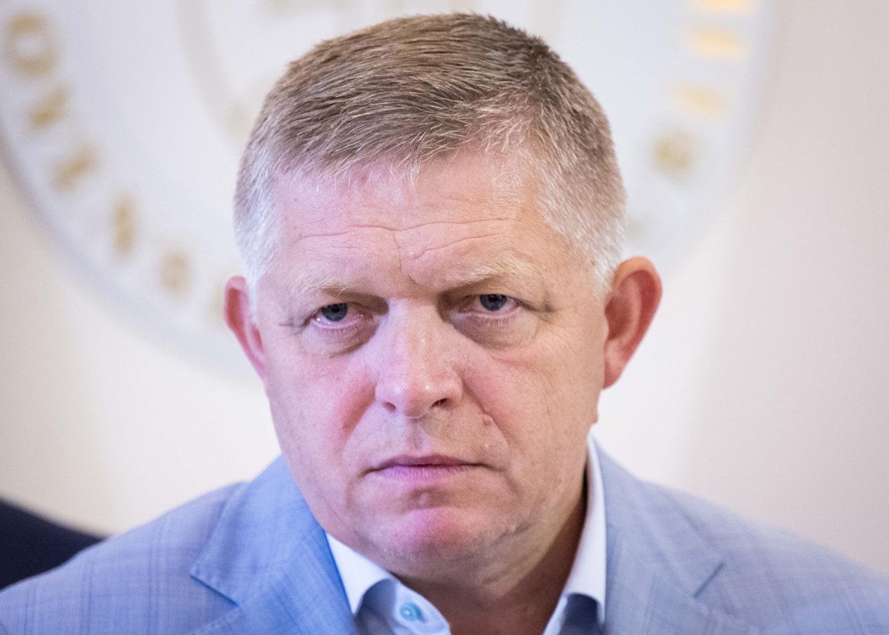 TK predsedu vlády SR Roberta Fica k aktuálnej politickej situácii