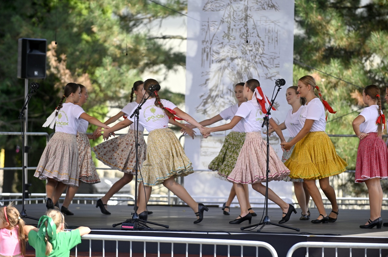 Hornozemplínske folklórne slávnosti