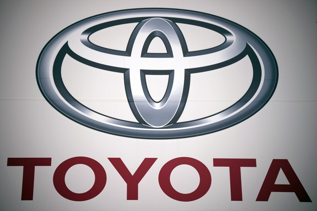 Toyota oznámila pokles zisku za 1. štvrťrok