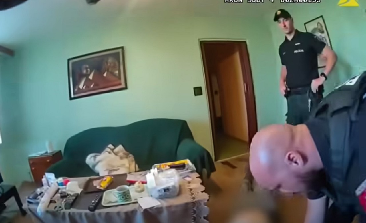 polícia