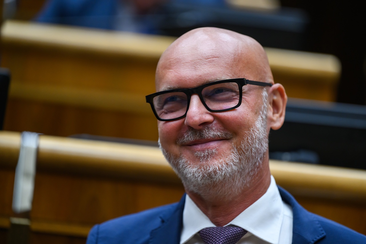 Mimoriadna schôdza Národnej rady (NR) SR k odvolávaniu ministra zdravotníctva Kamila Šaška (Hlas-SD)