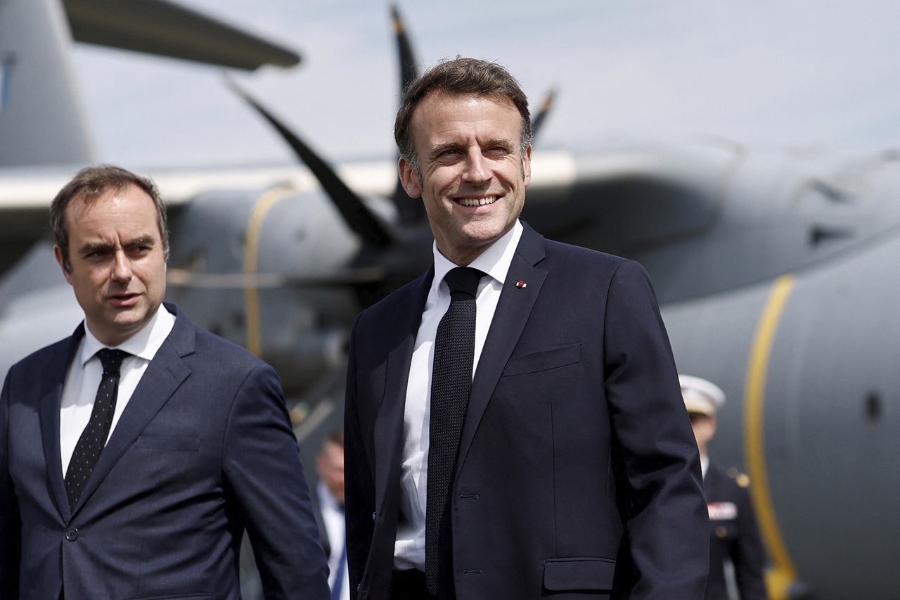 Macron Lecornu