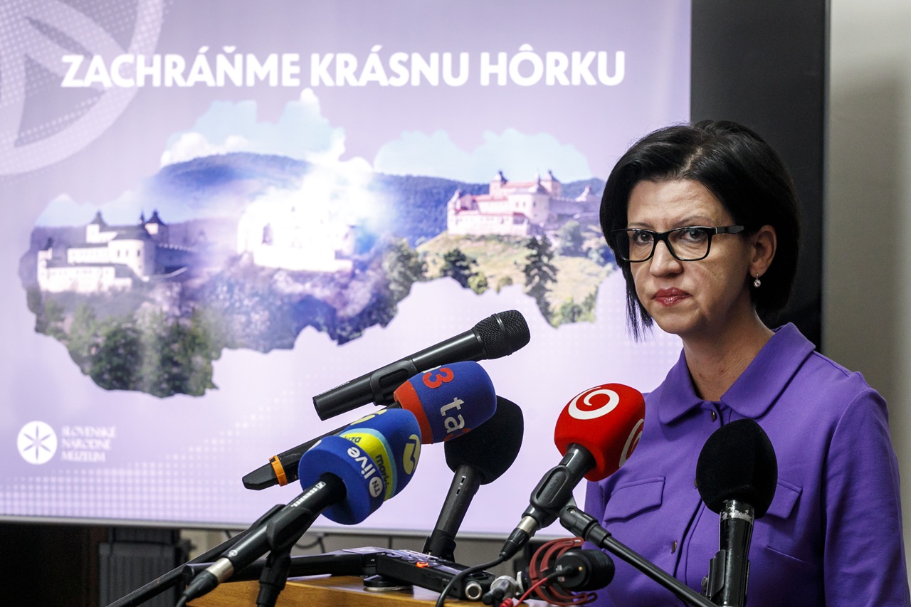 Andrea Predajňová