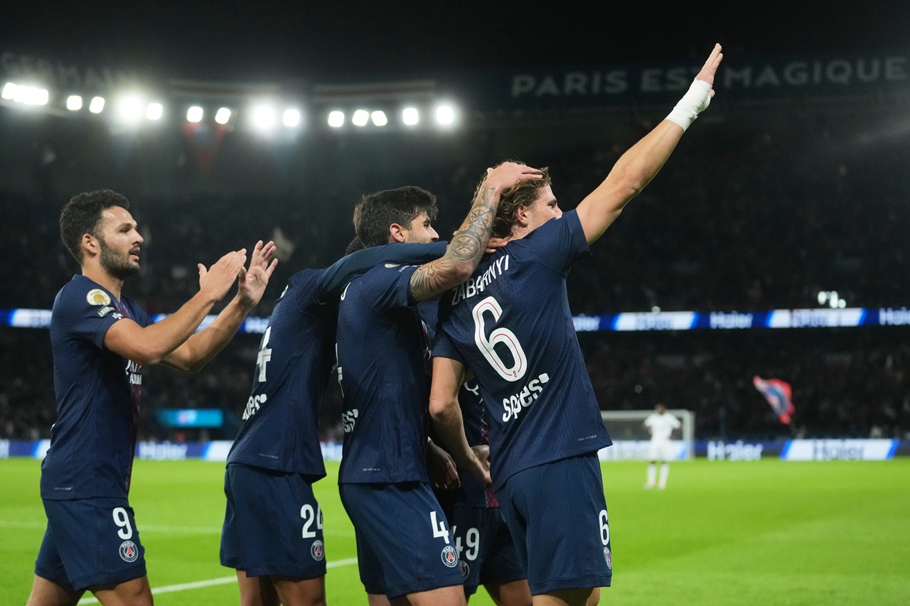 Paríž St. Germain - AJ Auxerre