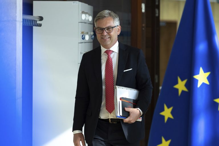 Magnus Brunner