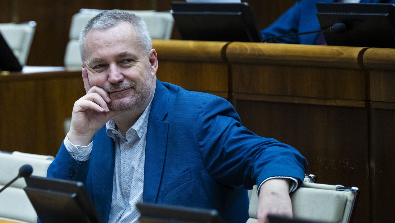 Dostál-556642