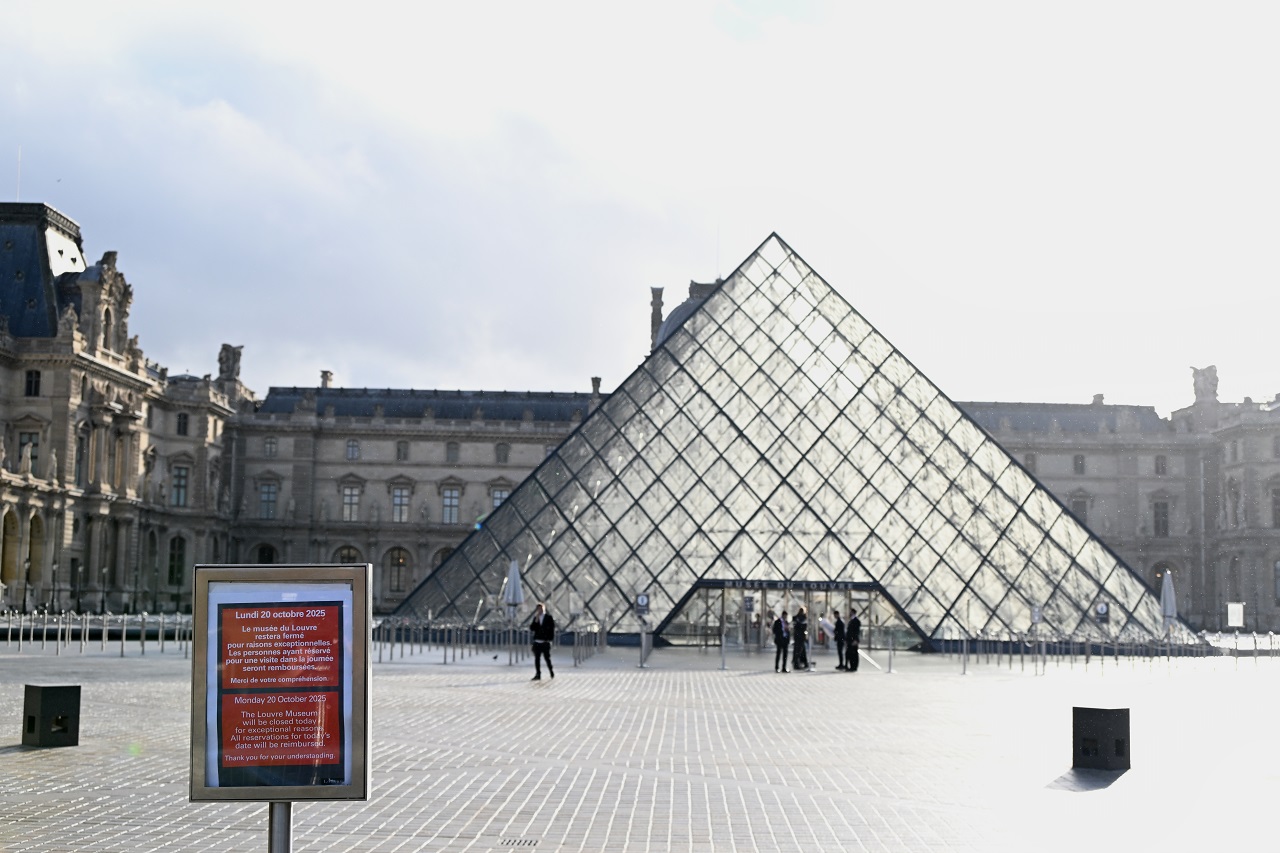 Louvre