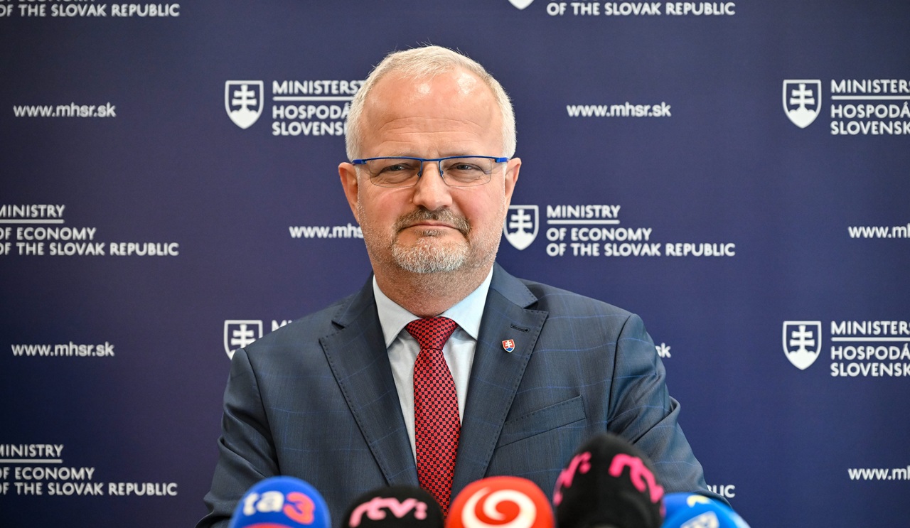 Peter Švec-665544