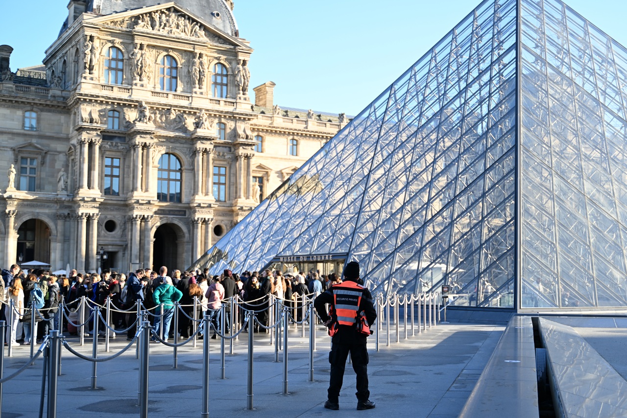 Louvre-jd2025103022
