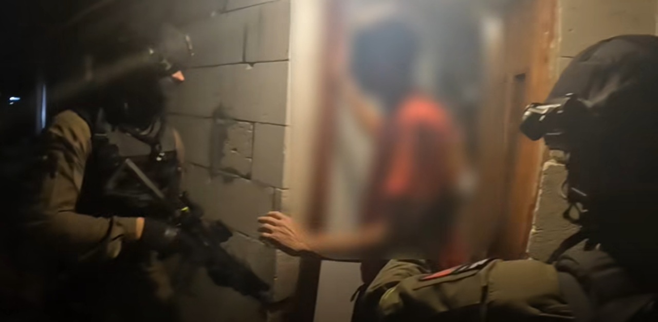 Polícia obvinila z vraždy 28-ročnej ženy mladíka zo Sečoviec-2025110604md