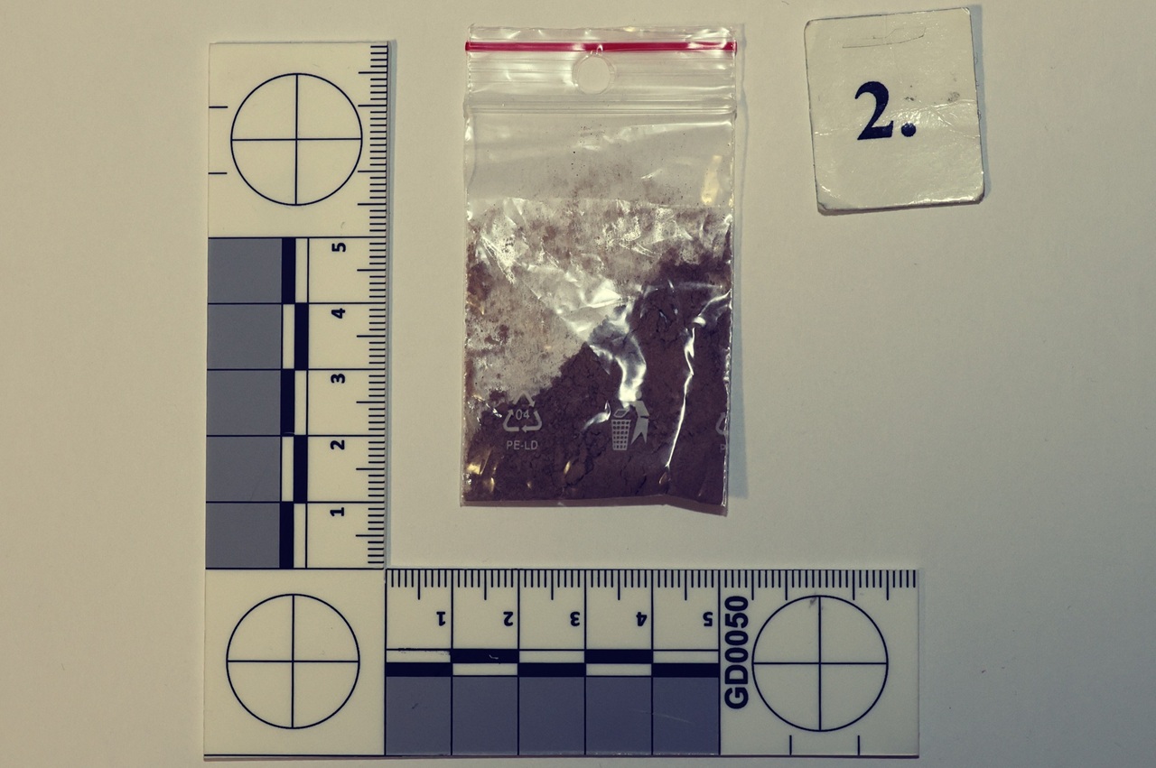 Bánovskí policajti odhalili trojicu dílerov heroínu a pervitínu-2025110712md