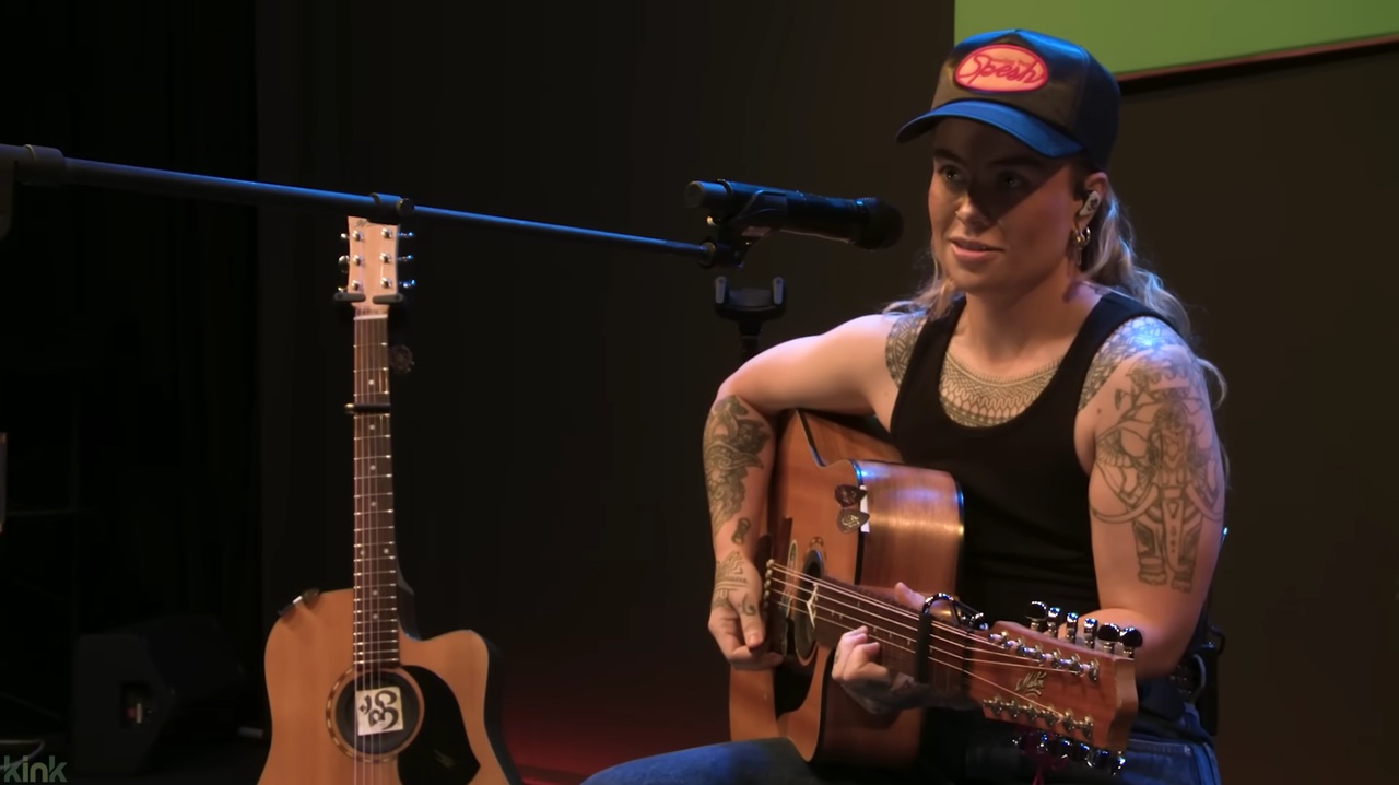 Tash Sultana-jd2025112723