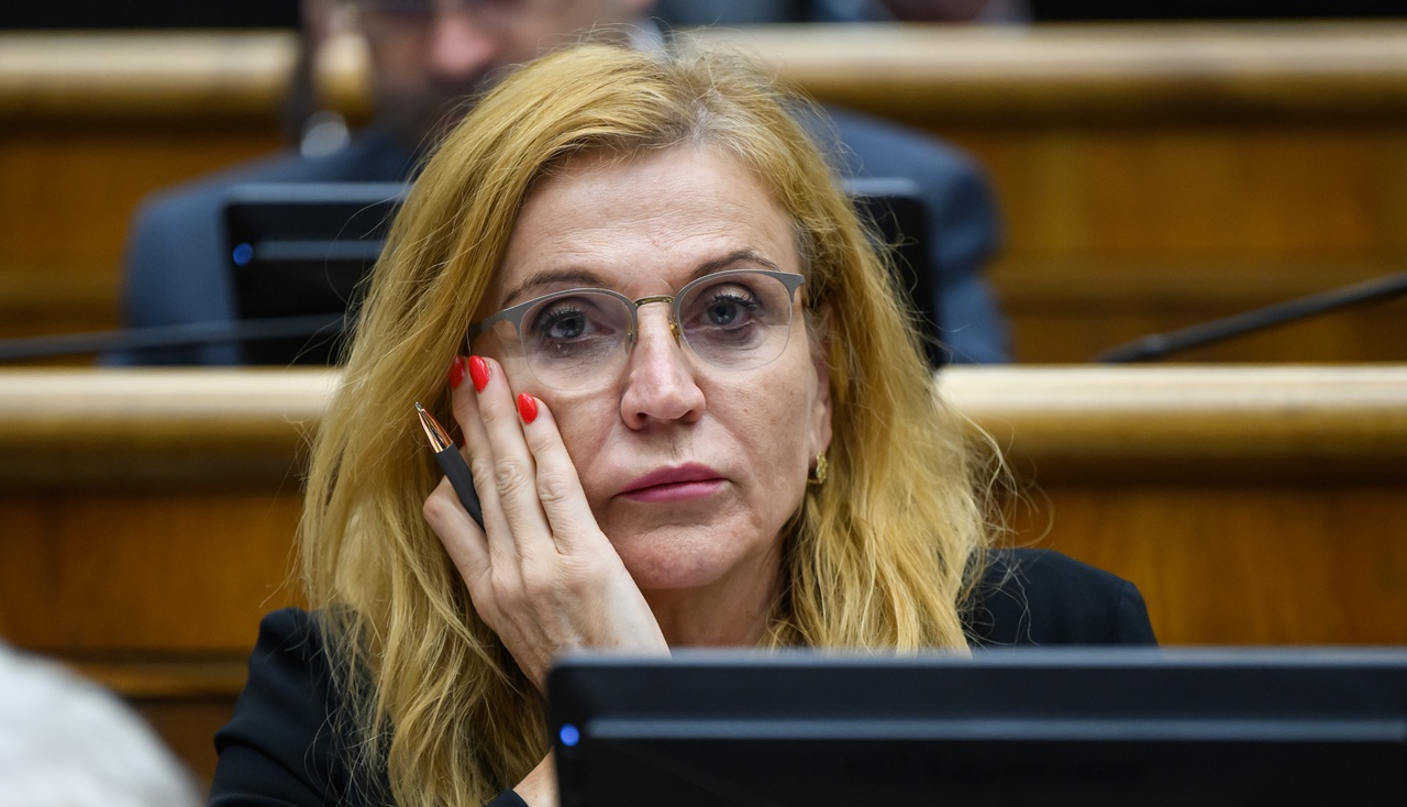 Vaľová-jd2025112113