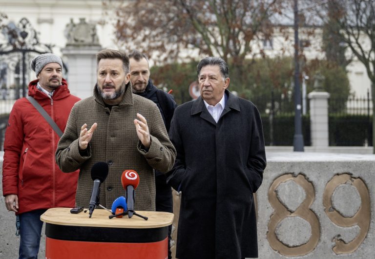 Pamätník november 1989