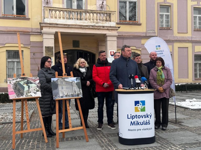 Liptovský Mikuláš Župný dom