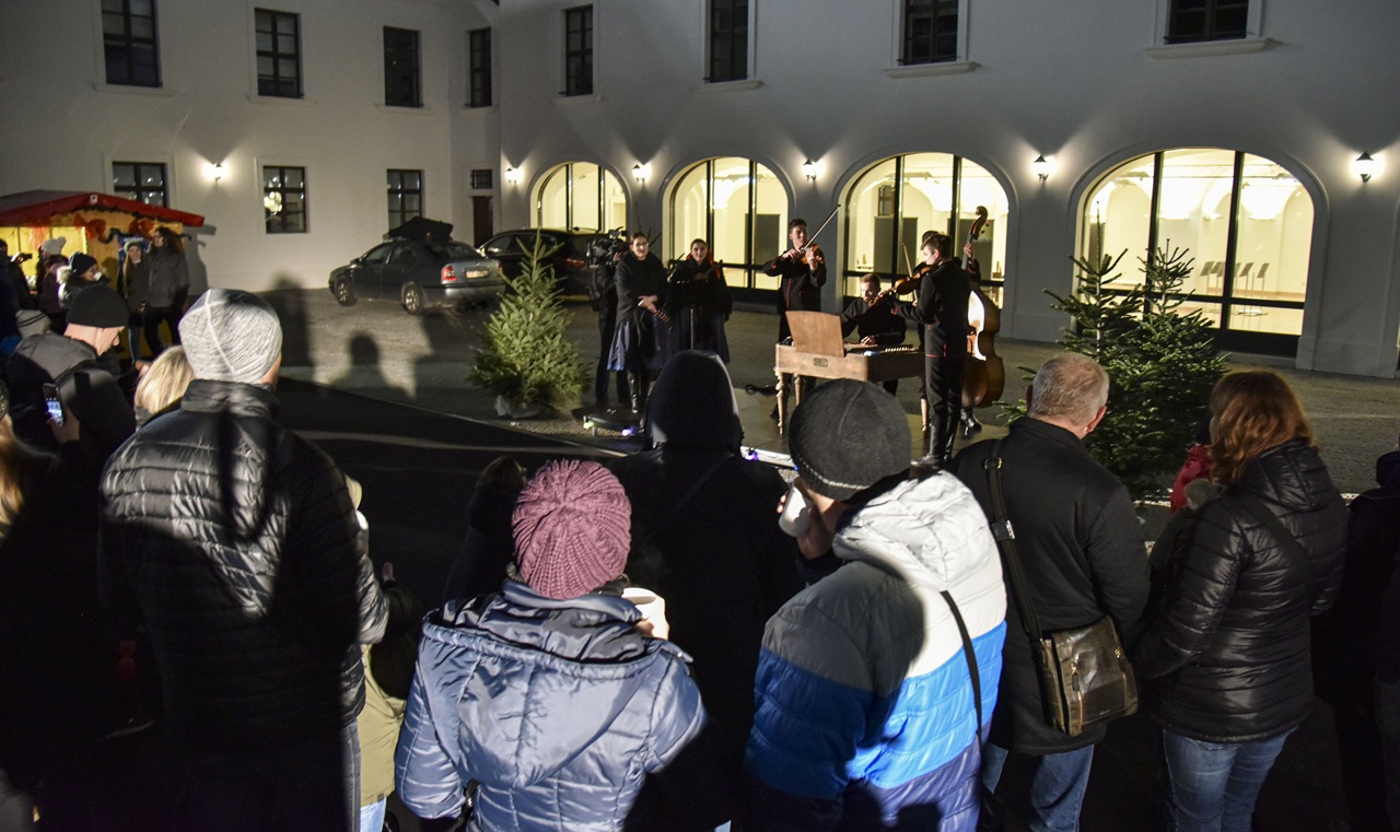 Bratislavský hrad vianočné trhy