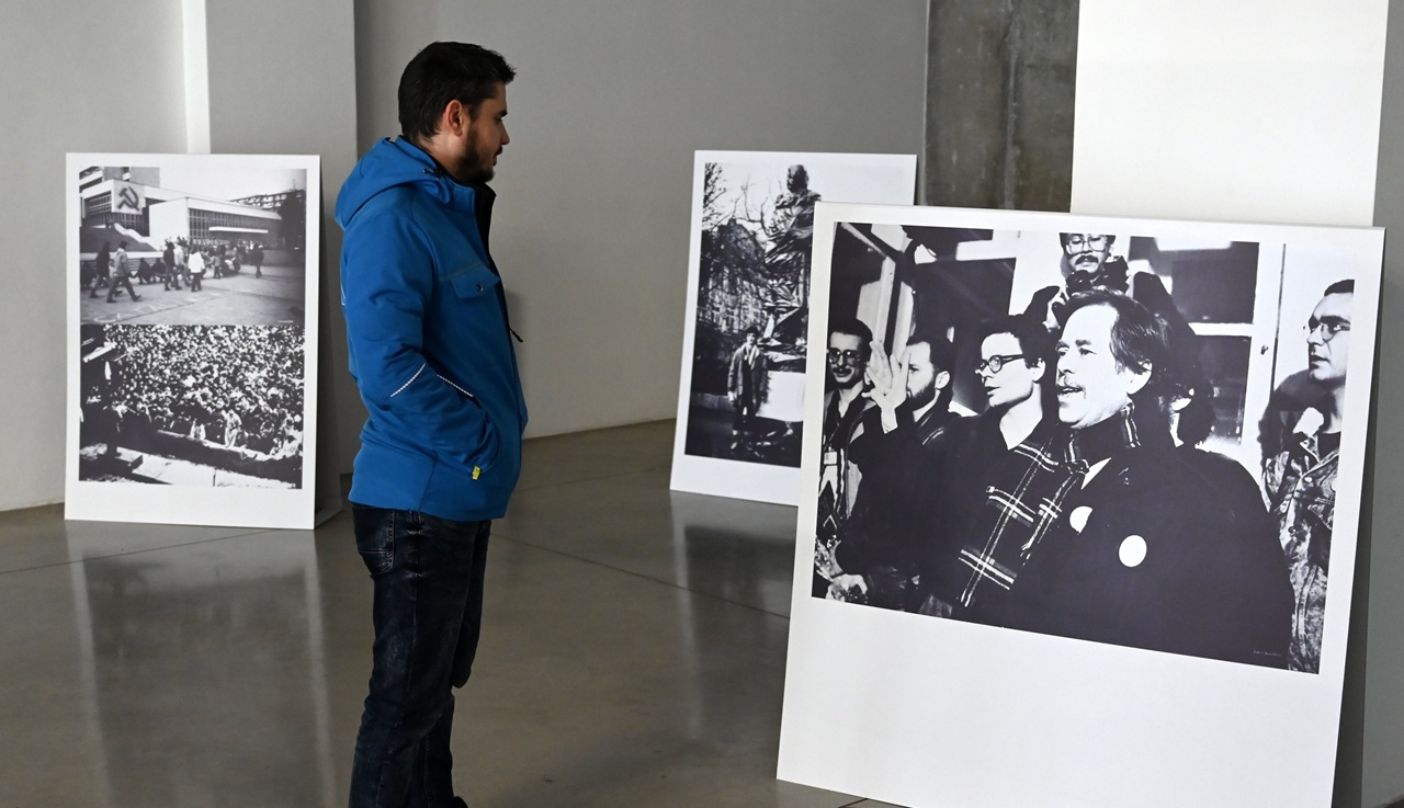 november89-jd2025111709