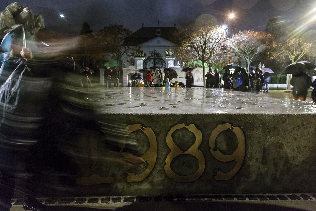 Odhalenie Pamätníka