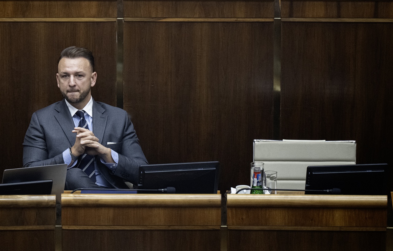 43. schôdza Národnej rady SR