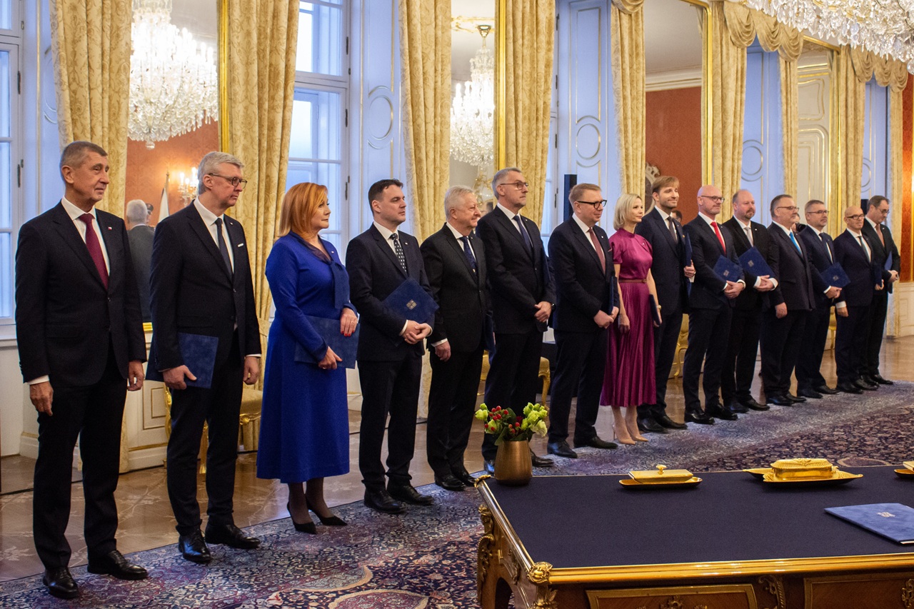 ceska-vlada-jd2025122302