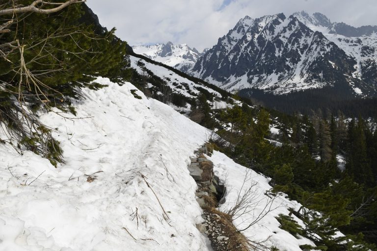 lavína hory-jd2025122110