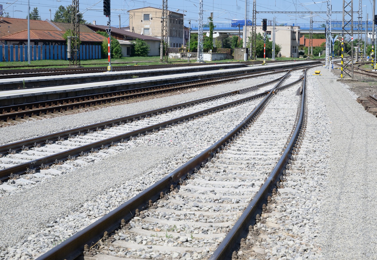 trať