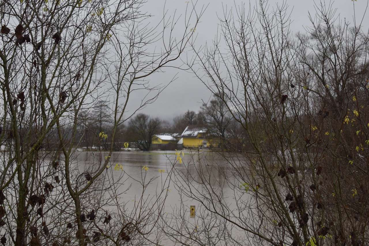 Hliník nad Hronom Hron vyliatie povodne