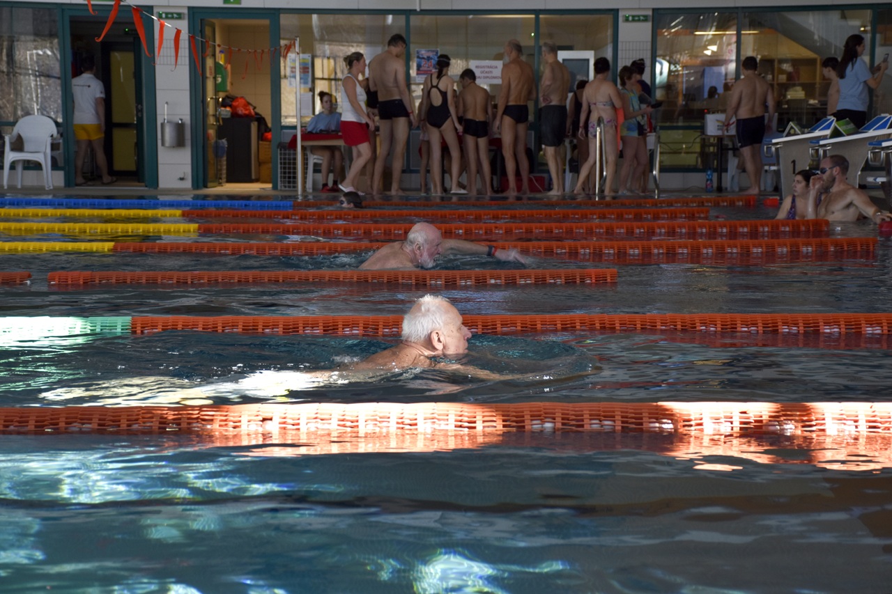 Banskobystrická plavecká 24-hodinovka