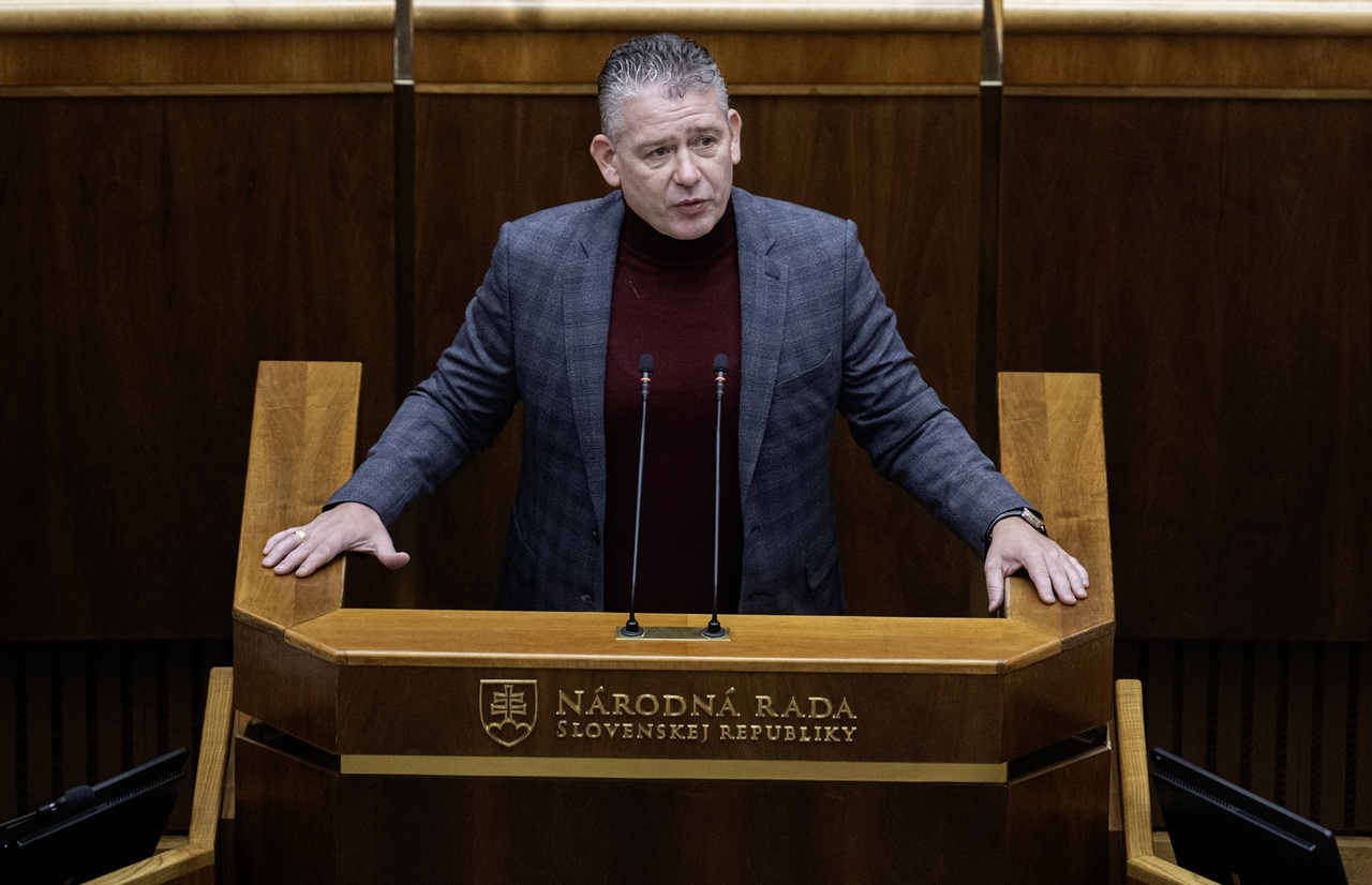 43. schôdza Národnej rady SR