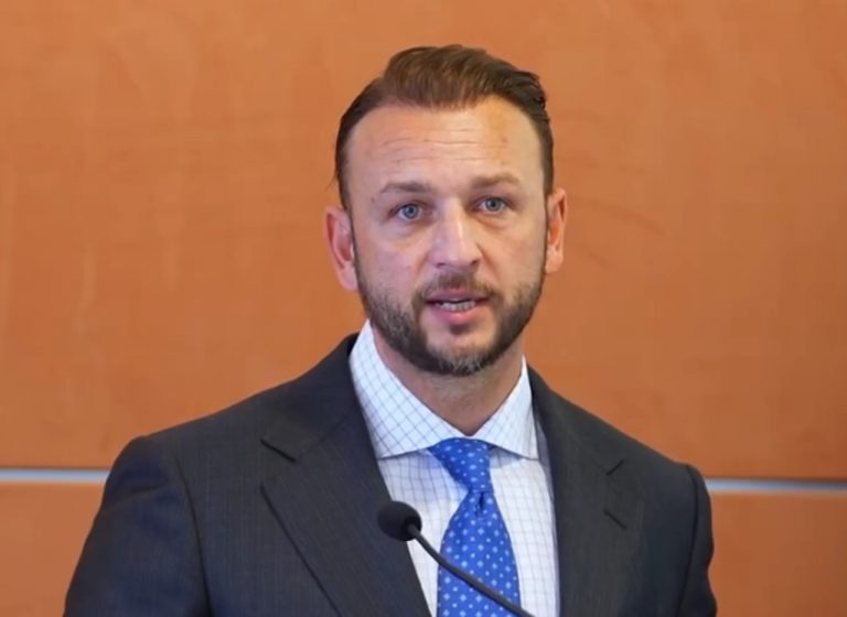 Matúš Šutaj Eštok