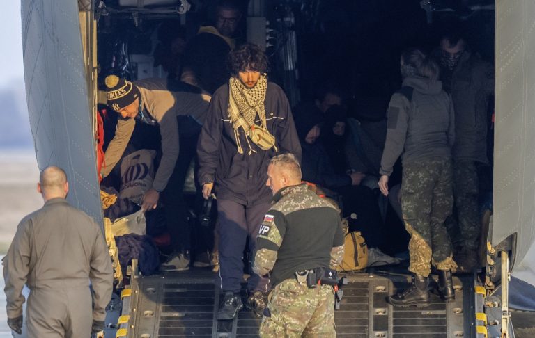 repatriačný let-jd2026030604