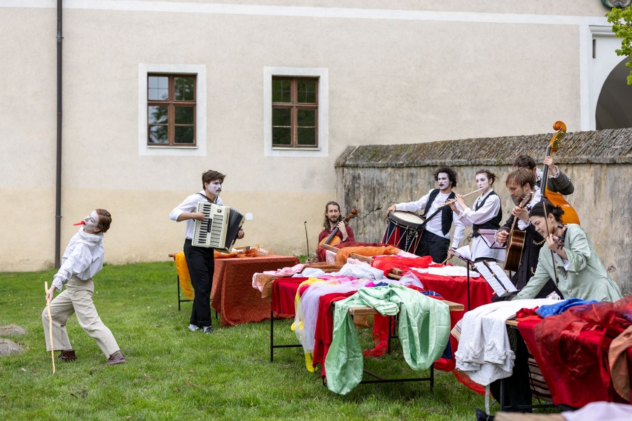 hrad Červený kemeň