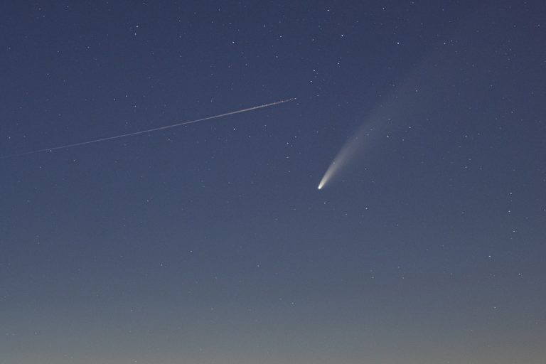 kométa-jd2026040217