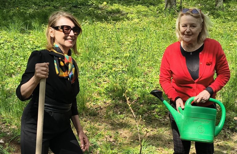 Košice Botanická záhrada sadenie lipa Živena