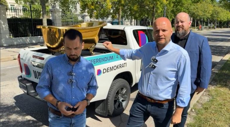 Demokrati kampaň k referendu