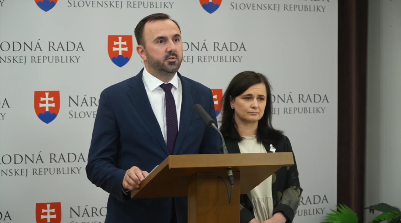 Štefan Kišš Zuzana Mesterová