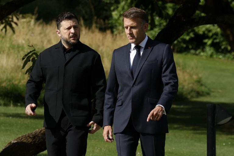 Zelenskyj, Macron
