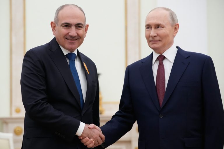 Putin Pašinjan