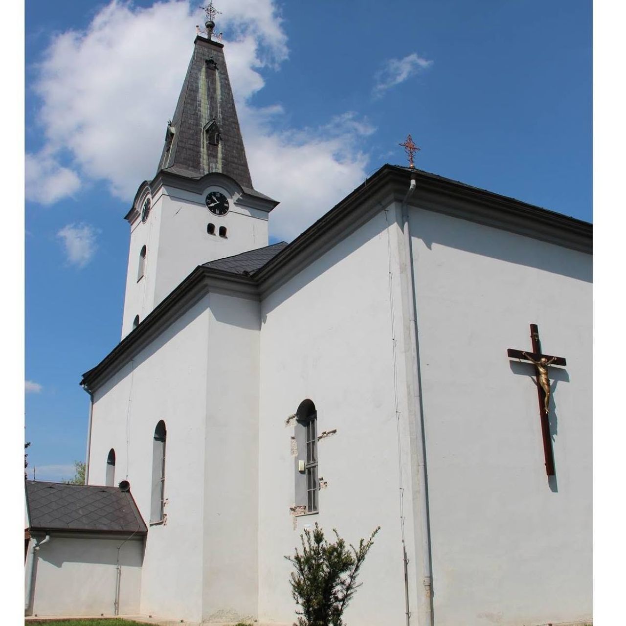 Farský kostol povýšenia Svätého kríža