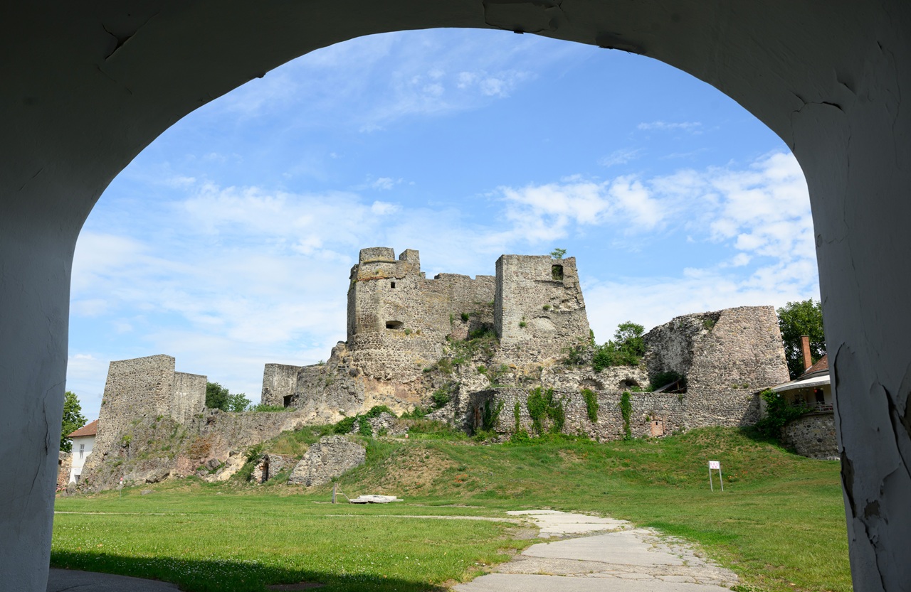 Levický hrad