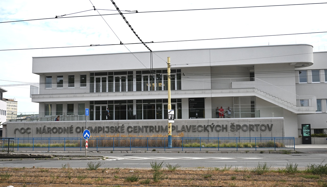 Národné olympijské centrum plaveckých športov v Košiciach