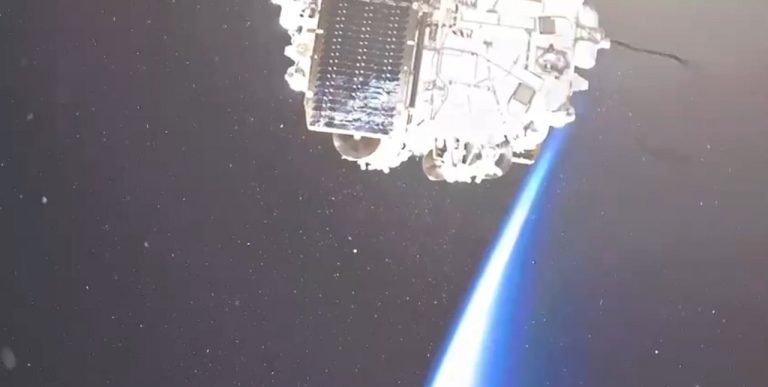 satelit