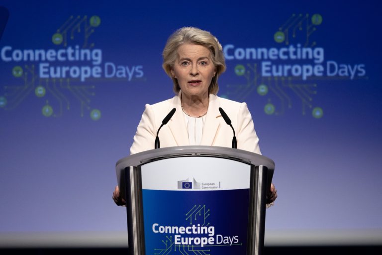 Ursula von der Leyenová 20260930001