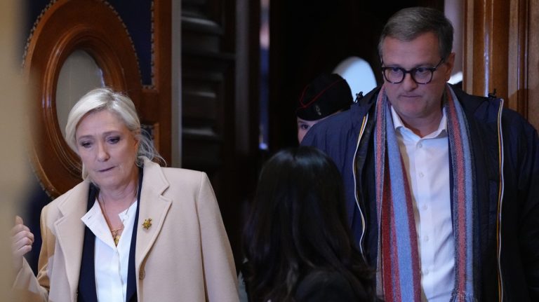 Marine Le Penová Louis Aliot