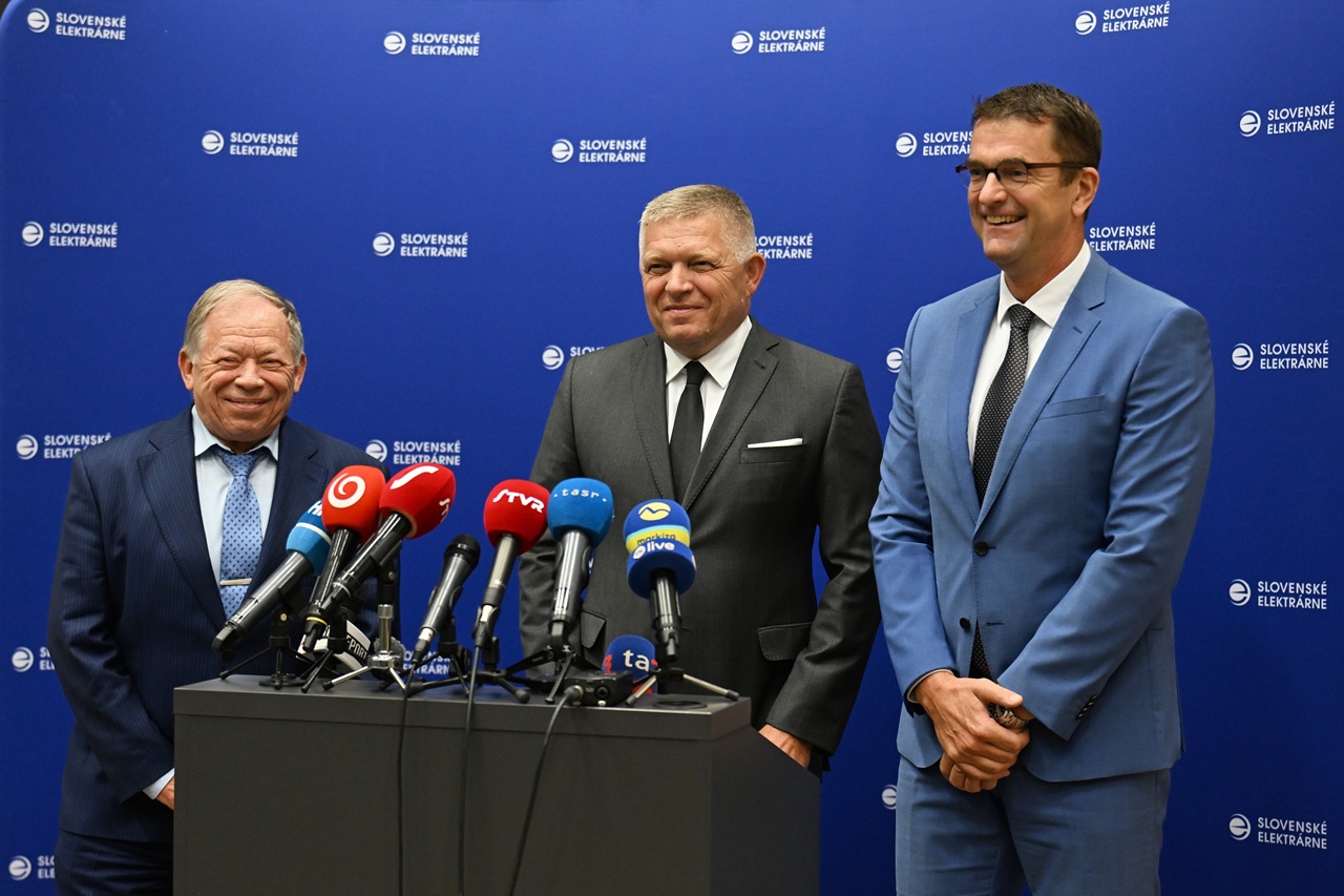 Peter Líška Robert Fico Branislav Strýček