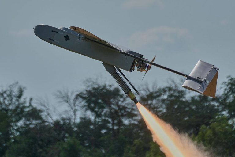 dron FP-1
