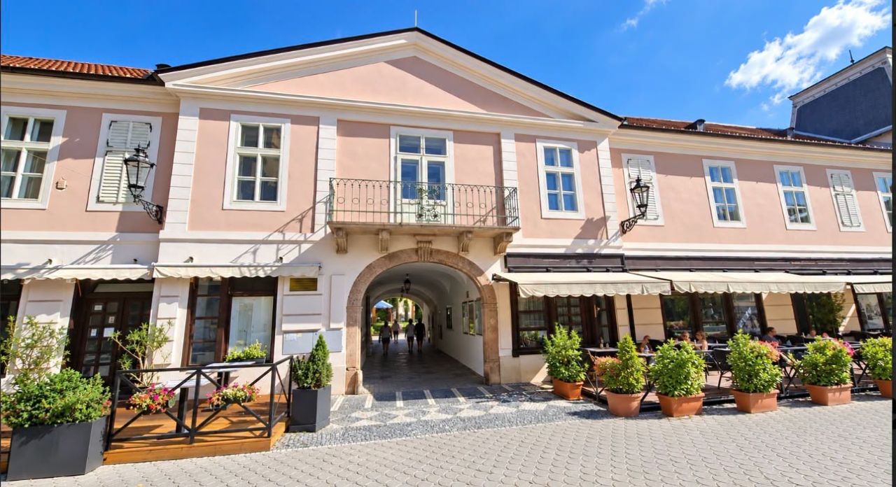 Zichyho palác