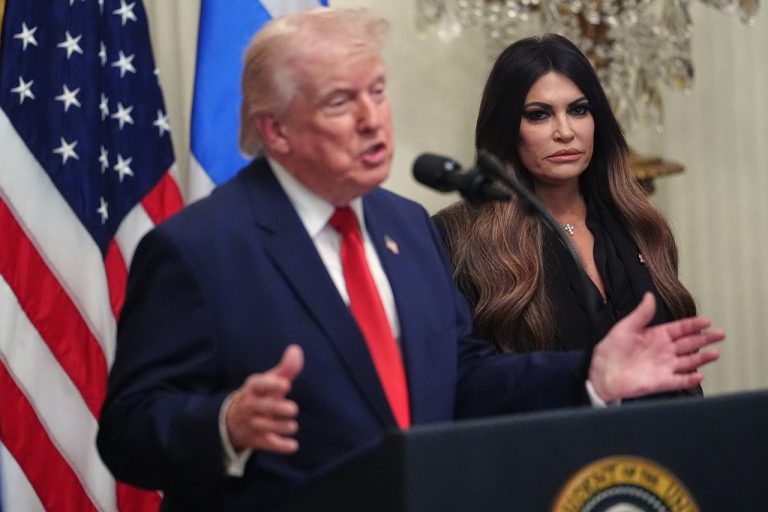 Kimberly Guilfoyleová Donald Trump dh20260930001